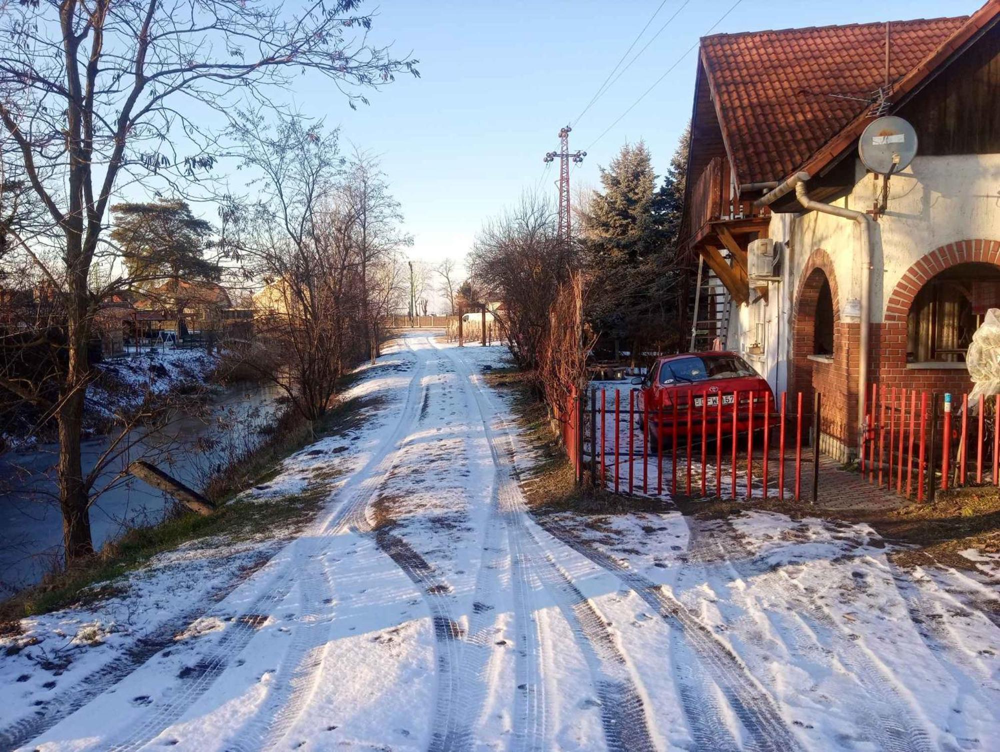 Holiday Home In Balatonfenyves 18465 Экстерьер фото
